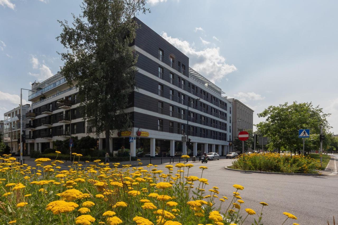 Stylish & Trendy 1 Bedroom Apartment Wola With Parking By Renters Warschau Buitenkant foto